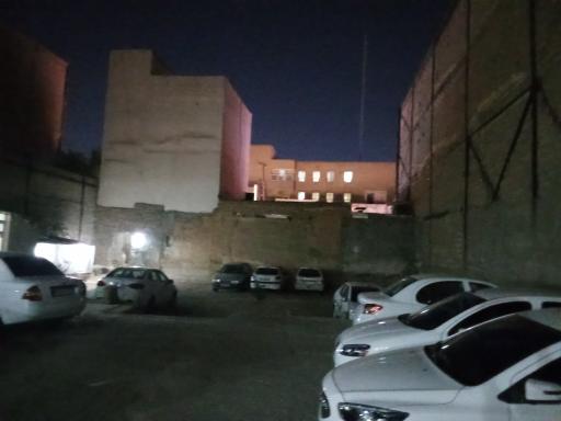 پارکینگ عمومی نادری 