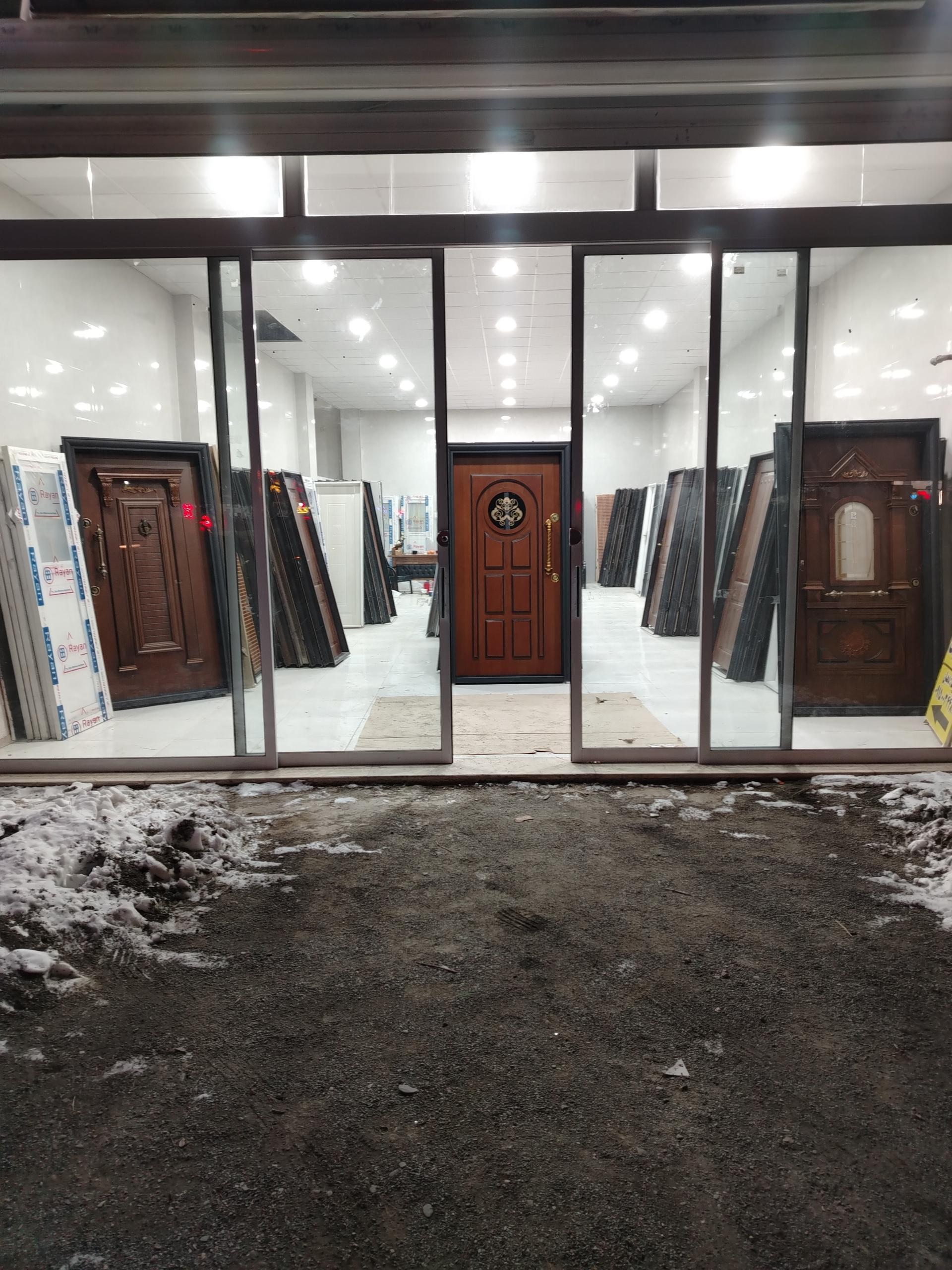 عکس فروشگاه درب ضد سرقت و اتاقی