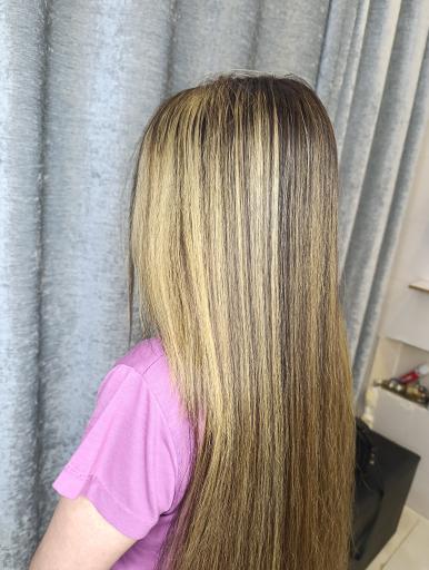 عکس آموزشگاه و آرایشگاه زنانه زهرا خسروانی شیری 