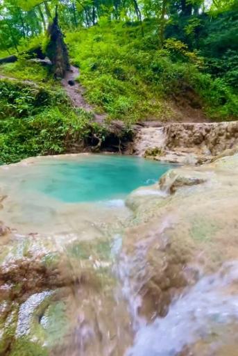 عکس پارکینگ آبشار اسکلیم