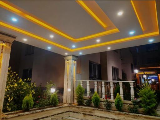 عکس برج آبشار