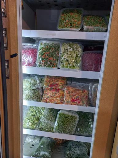 عکس سبزی خرد کنی و سبزیجات آماده