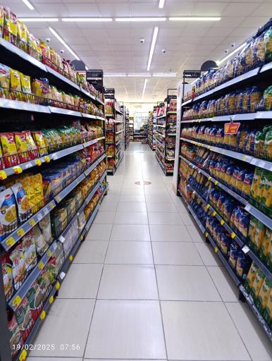 وال مارکت شعبه ۲ اصفهان