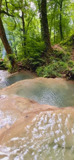 عکس پارکینگ آبشار اسکلیم