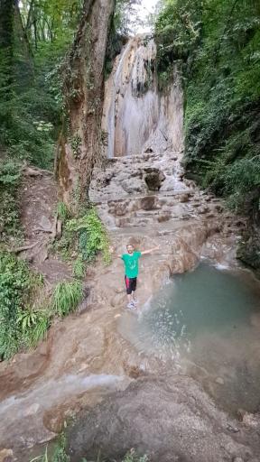 عکس پارکینگ آبشار اسکلیم