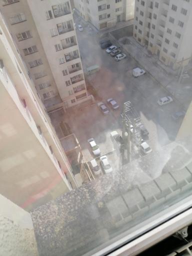 عکس برج آبشار