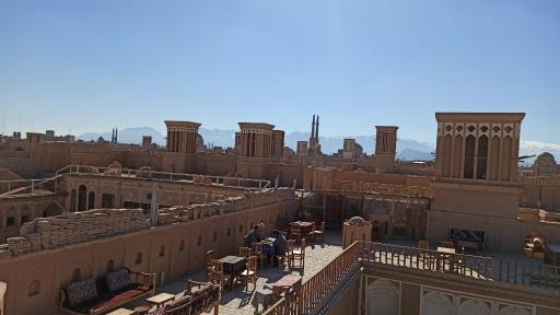 عکس کافی‌شاپ و خانه بومگردی باران