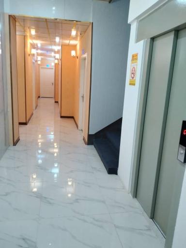 عکس مهمانسرا موسوی