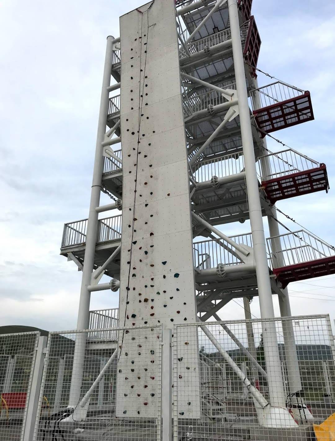 عکس صخره نوردی پل معلق مشگین شهر