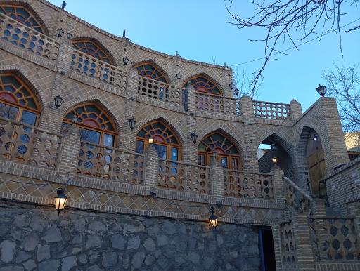 عکس رستوران سنتی اختر