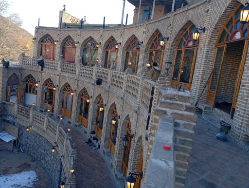 عکس رستوران سنتی اختر