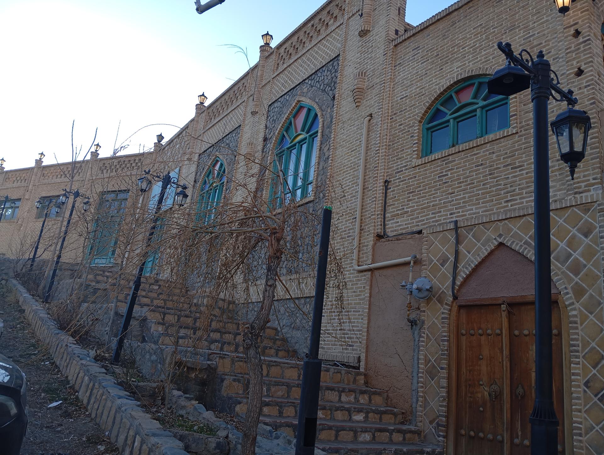 عکس رستوران سنتی اختر