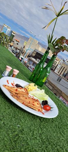 عکس کافه رستوران آمیتیس