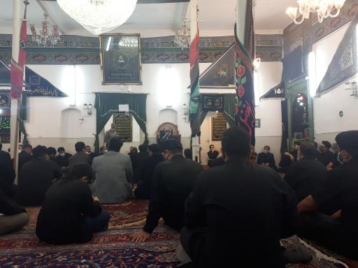 عکس حسینیه متبرکه زنجیرزنان محله اوچدکان