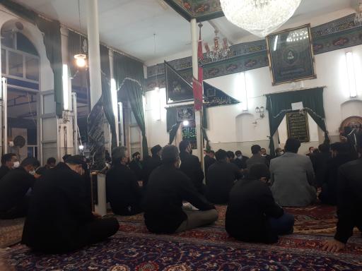 عکس حسینیه متبرکه زنجیرزنان محله اوچدکان