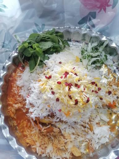 عکس رستوران تاج وتخت 