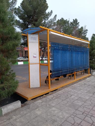 عکس ایستگاه اتوبوس ورزشگاه حیدریان