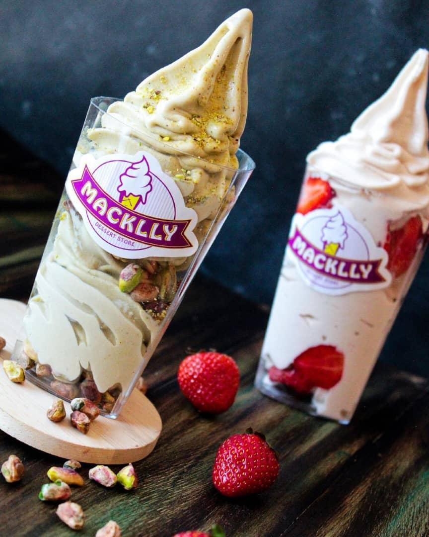 عکس کافه بستنی مکلی