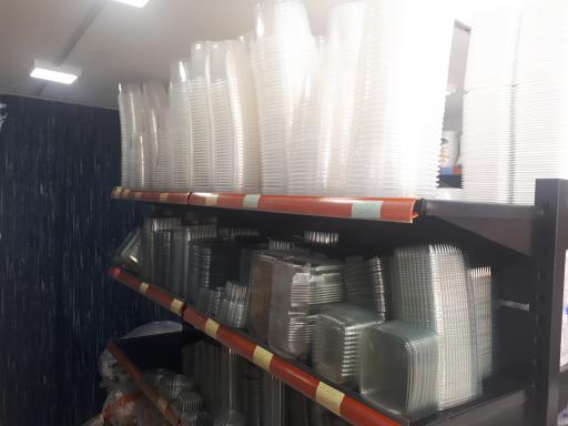 عکس ظروف یکبارمصرف رمضانیان (تک و عمده)