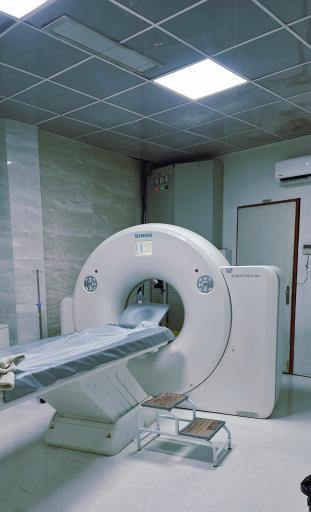 عکس مرکز تصویربرداری پزشکی تهران 101