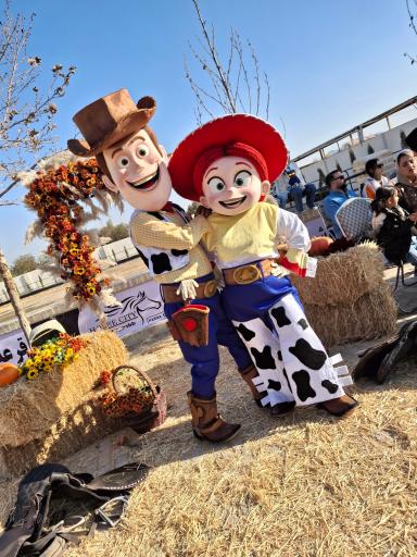 عکس اجاره تنپوش عروسکی