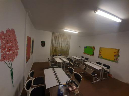 عکس آموزشگاه زبان خجستگان