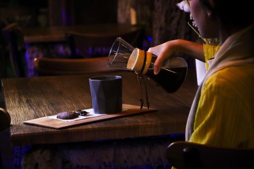 عکس کافه غار