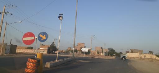 عکس ورودی روستای عریان