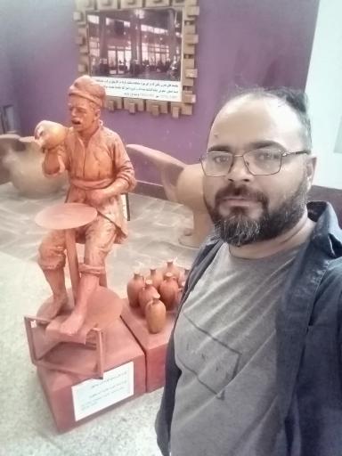 عکس موزه آثار هنری احد حسینی