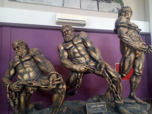 عکس موزه آثار هنری احد حسینی