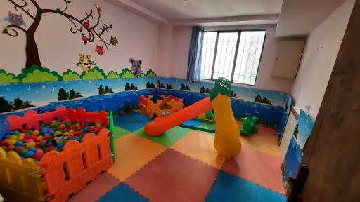 عکس دبستان غیردولتی دخترانه حضرت بقیه الله الاعظم (عج) 