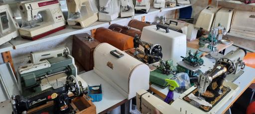 عکس فروش و تعمیرات چرخ خیاطی عرفانی