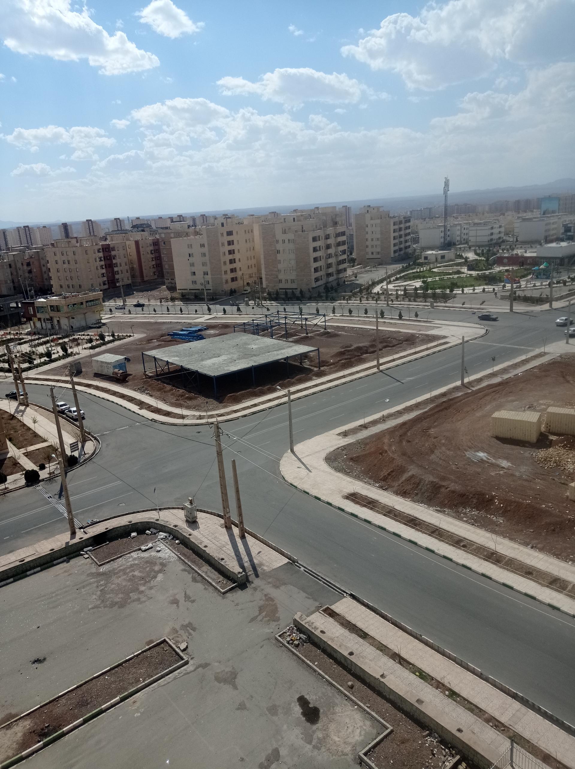 عکس فاز 4 پرند مجتمع صنایع آموزشی