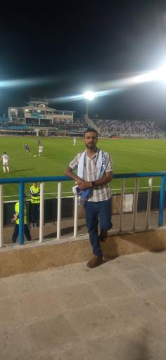 عکس استادیوم سیروس قایقران