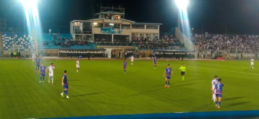 عکس استادیوم سیروس قایقران