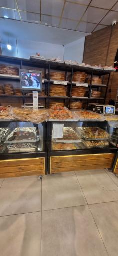 عکس نان شیرینی ساقه طلایی