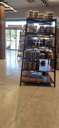 عکس نان شیرینی ساقه طلایی