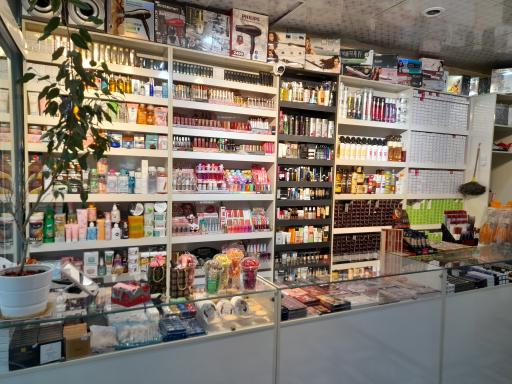 عکس آرایشی بهداشتی لیلیوم