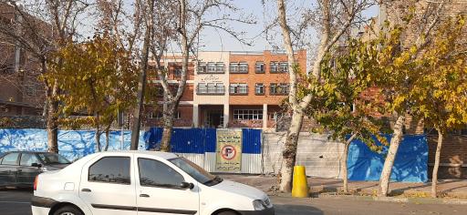 عکس هنرستان مریم کریمی