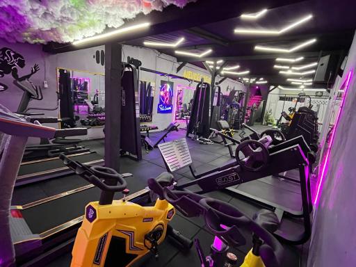 عکس باشگاه فیت لند بانوان