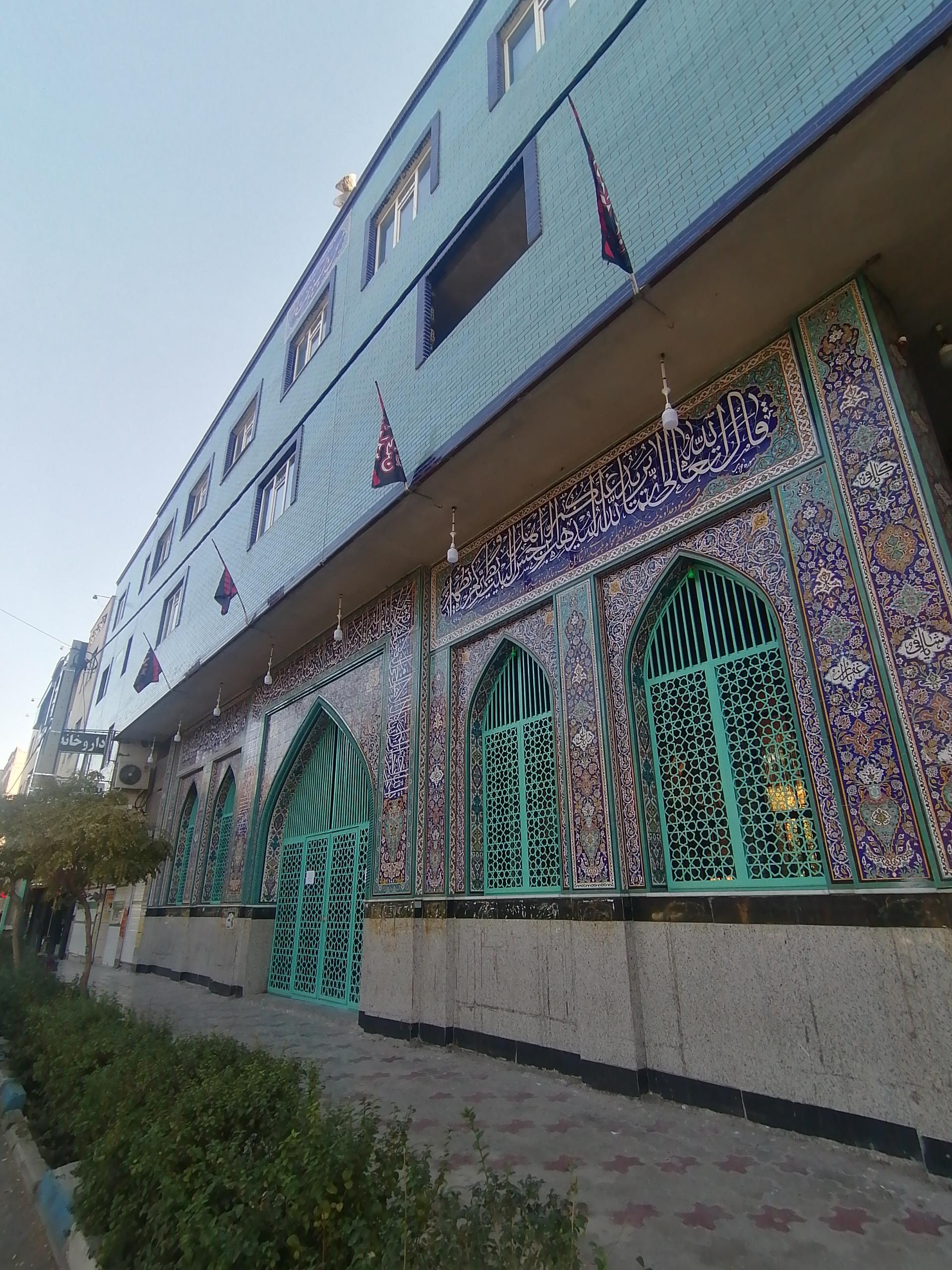 عکس مسجد حضرت قائم