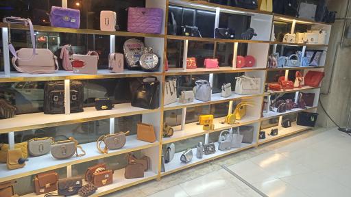 عکس فروشگاه تبریز شیک