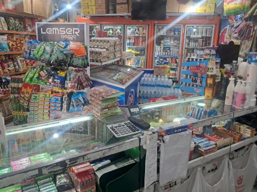 عکس سوپر مارکت ماندگار