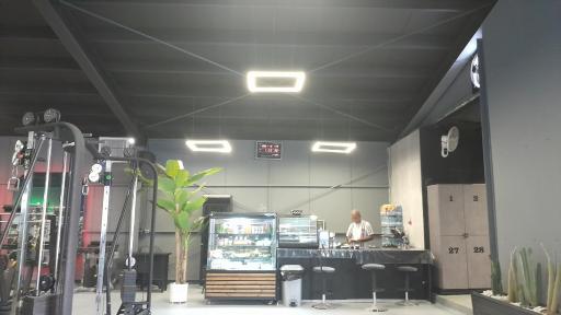 عکس باشگاه بدنسازی اکسید