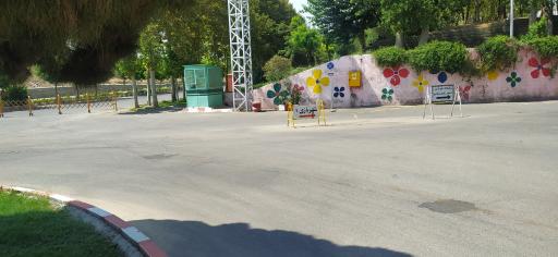 عکس میدان آبشار