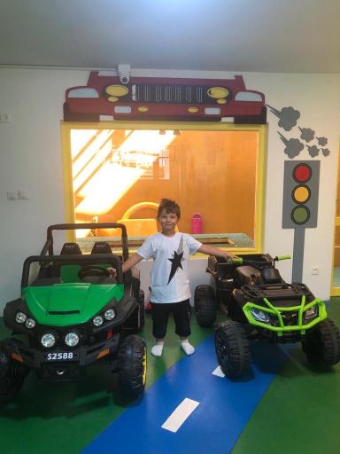 عکس مهدکودک گلپاد