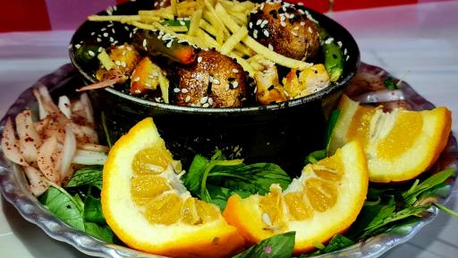 عکس رستوران و بیرون بر دیگ 