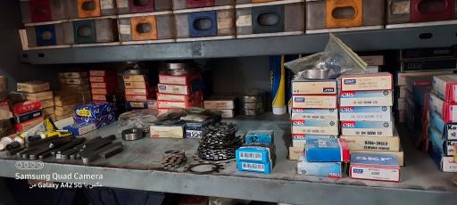 عکس خدمات مکانیک زنده رود