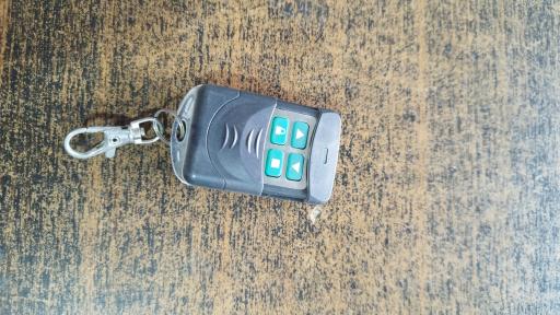 عکس کلیدسازی و ریموت نوین