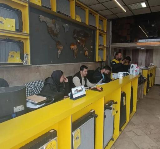 عکس رادیاتور هنرور عماد و امید وحدت مبدل